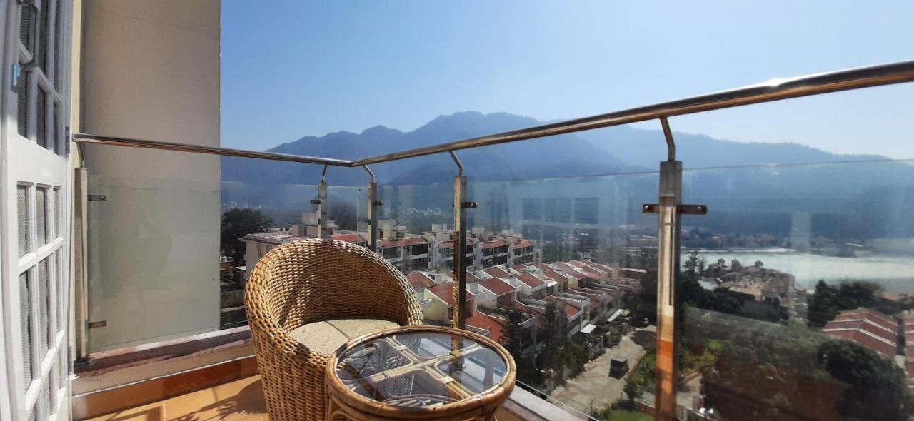 Golden Healing Journeys Homestay Rishikesh Bagian luar foto