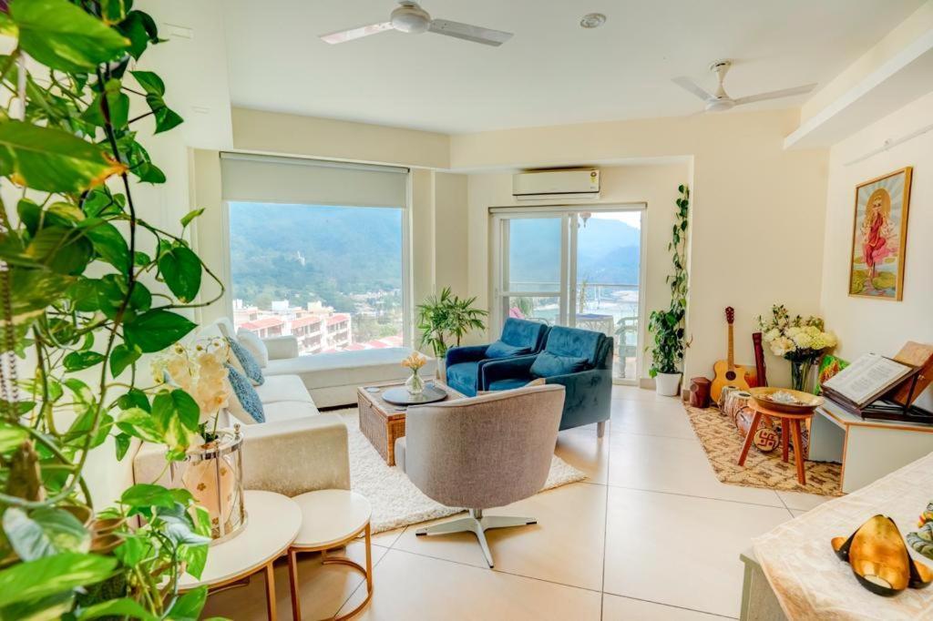 Golden Healing Journeys Homestay Rishikesh Bagian luar foto